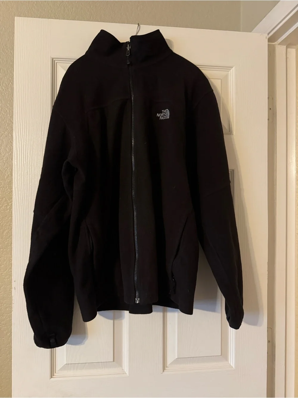 The North Face Black Lightweight Full-Zip Jacket
